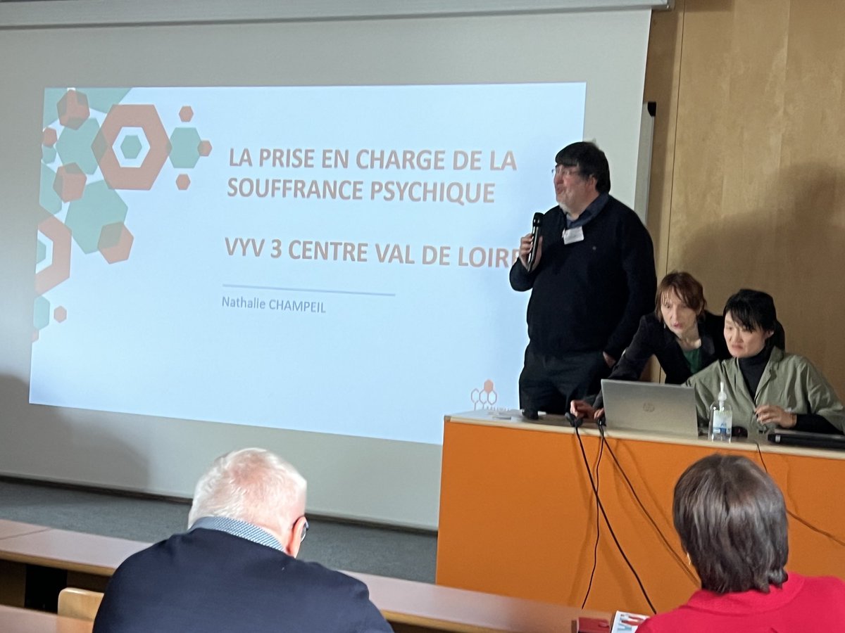 Le pdt ⁦<a href="/vyv3cvl/">VYV³ Centre-Val de Loire</a>⁩ Bernard Vigouroux intervient devant les délégués territoriaux de ⁦<a href="/Mut_MFCVL/">MF Centre-Val de Loire</a>⁩ sur la prise en charge de la souffrance psychique par ⁦<a href="/vyv3cvl/">VYV³ Centre-Val de Loire</a>⁩ : la démonstration de la parfaite complémentarité de nos entités mutualistes (livre 1/livre 3) 👏👏👏