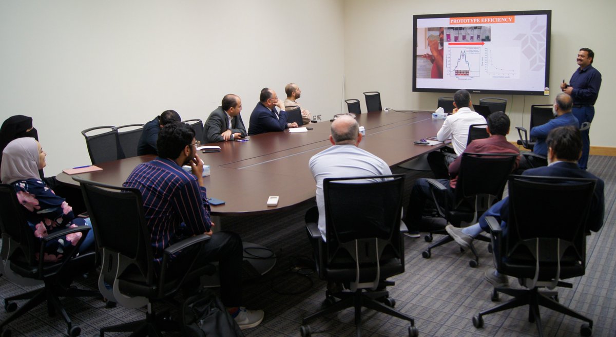 CAM_Qatar's tweet photo. Dr. Kishor Kumar Sadasivuni (CAM, Qatar University) speaks now on : 
 "A Perspective Development Trends in #Sensors for Daily Life"
at our #Seminar  @QatarUniversity https://t.co/xTaozVRfWp