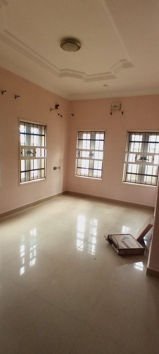 mobashbnsheick's tweet photo. * FOR RENT*
4 bedrooms Duplex with attached a room BQ
Location:Oba Otudeko Secured Close Jericho- Idi-Shin GRA. Ibadan.
Facilities: All modern facilities
Rent :- 2.5m
Enquiry: 08105326749
#ibadan #ibadanhomes #ibadanrealtors #ibadanapartment #propertypro #vira https://t.co/54IfZx02xn
