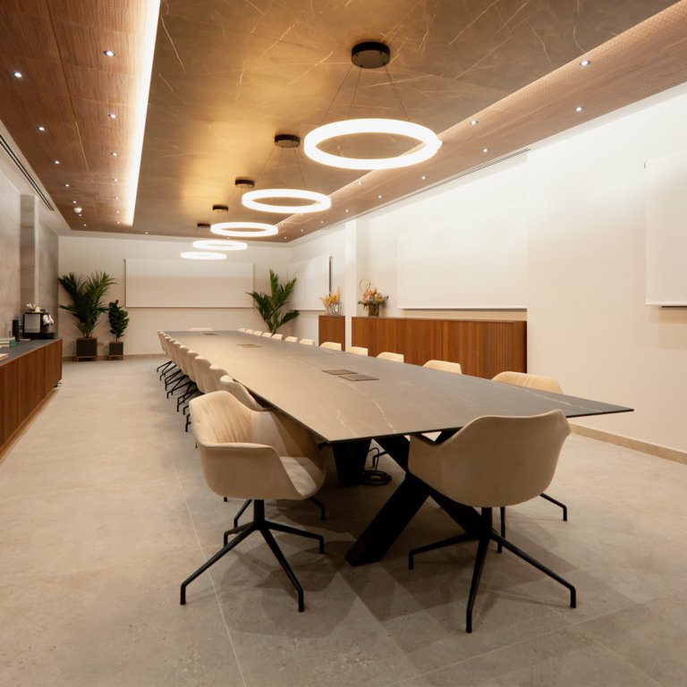 CDICV's tweet photo. KONTORSTIL EQUIPA LAS NUEVAS OFICINAS DE ECOCERAMIC

Ecoceramic decidió renovar sus instalaciones y para ello @kontorstil se ocupó de crear un espacio de trabajo funcional y productivo acorde con la empresa. 

+info: https://t.co/G5W2a8Gfof

#CDICV #LaCasaEAD #Kontorstil #design https://t.co/YJRGnyjt3S