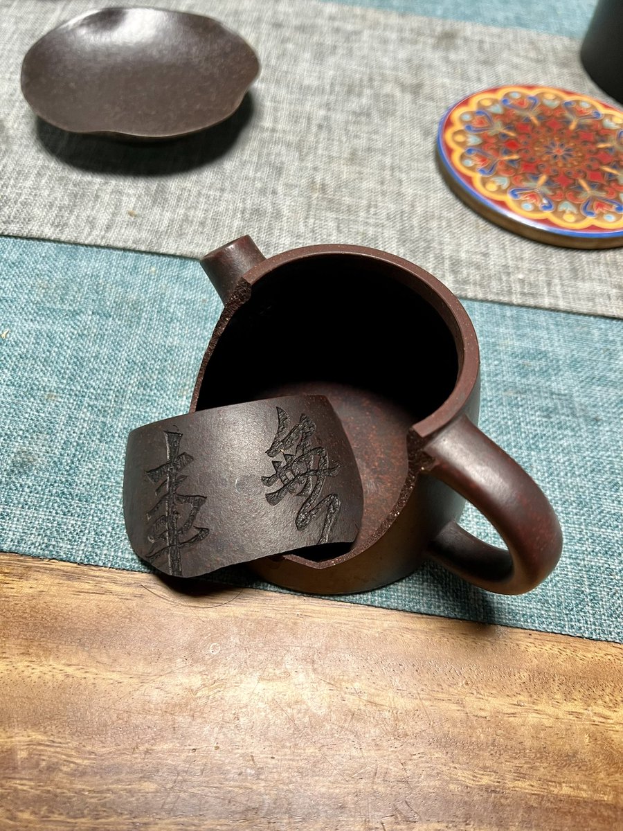 ？？？
它碎了还在安慰我？？ https://t.co/Sxew7cC8zt