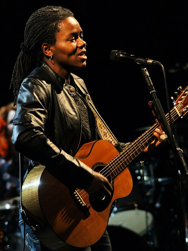 Happy Birthday to singer/songwriter Tracy Chapman! 