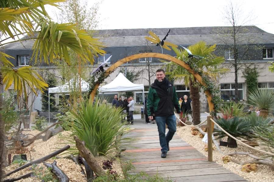 Fxlehecho's tweet photo. Hier j’étais à l’inauguration du jardin éphémère derrière la mairie de #Chateaubriant 
Quel travail de nos équipes municipales en autonomie et en régie.
Bravo 👏 pour cette réalisation https://t.co/eOpKF4hO1Z
