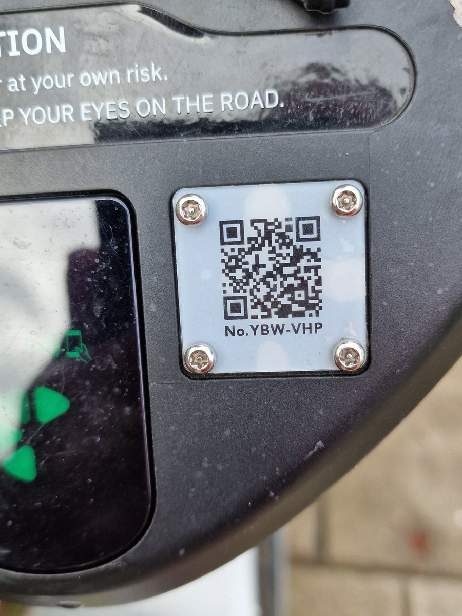 MichaelButlin's tweet photo. #LimeAID #ebike PARKED ON THE PAVEMENT 
25A Tower Road 
Strawberry Hill 
Twickenham
.@_LimeAID 
.@limebike 
As usual 
Trust you will fine the last user
I have moved to the gutter of the road https://t.co/LOhXneRsrI