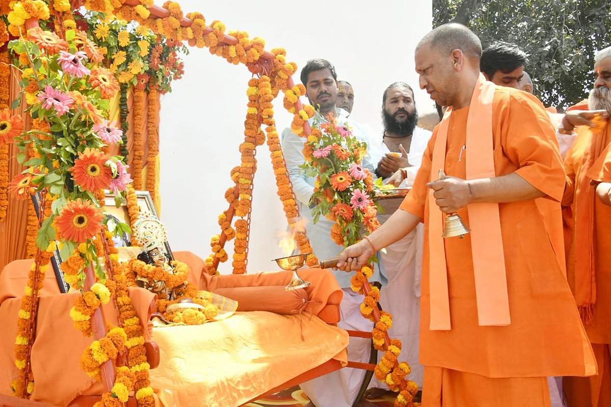 BJP4UP tweet picture