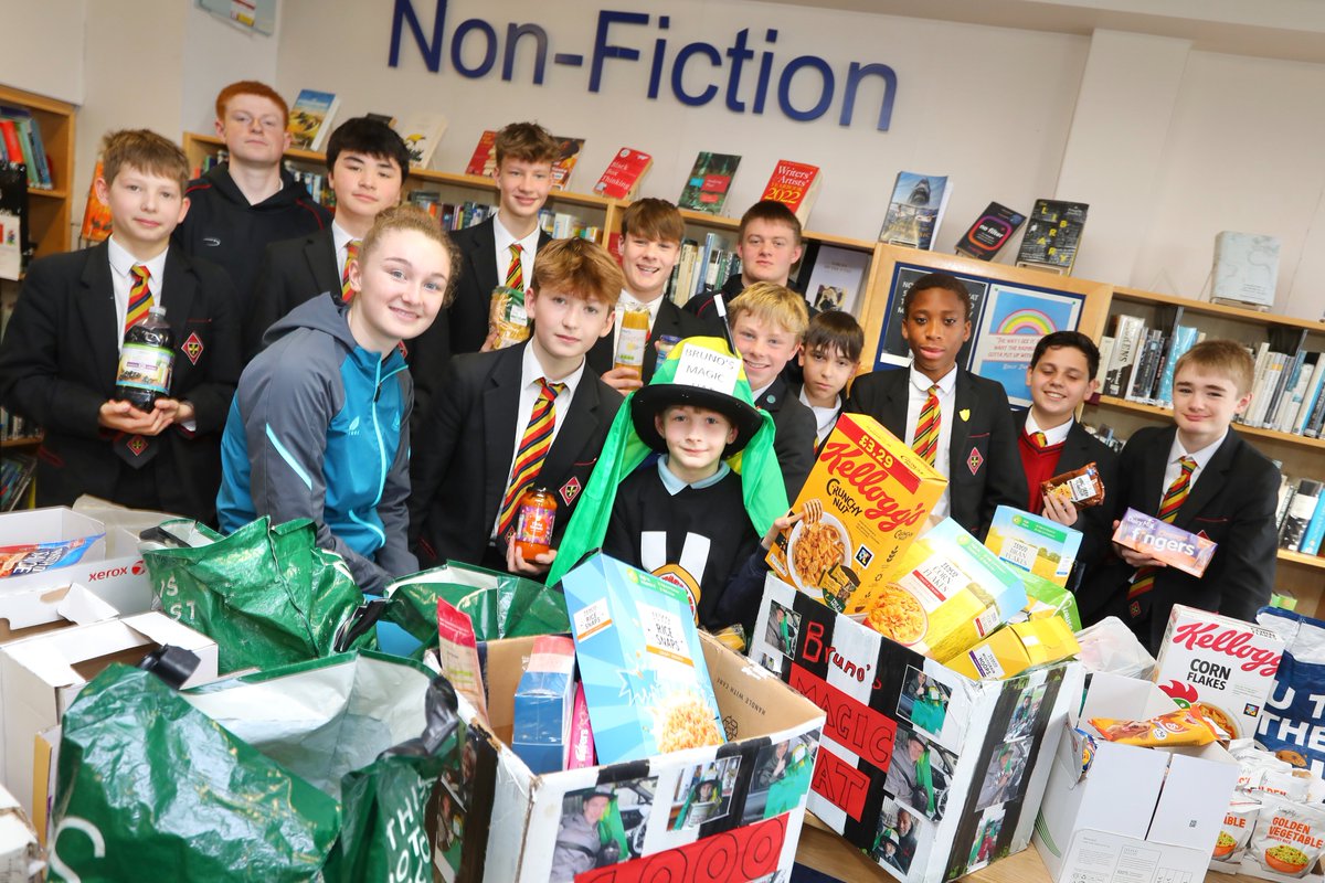 HMC_Org's tweet photo. It's heartwarming to see the generosity of pupils @HMC_Org school @DameAllans &amp; young campaigner Wilfy Hodgson @hodgsonaw, aka #BrunosMagicHat, as they teamed up &amp; worked with @NUFCWomen U18 player @Burt8Daisy to collect over 1,000 items for the @WEFoodbank @NUFC Football matches https://t.co/eru3hZFXyh