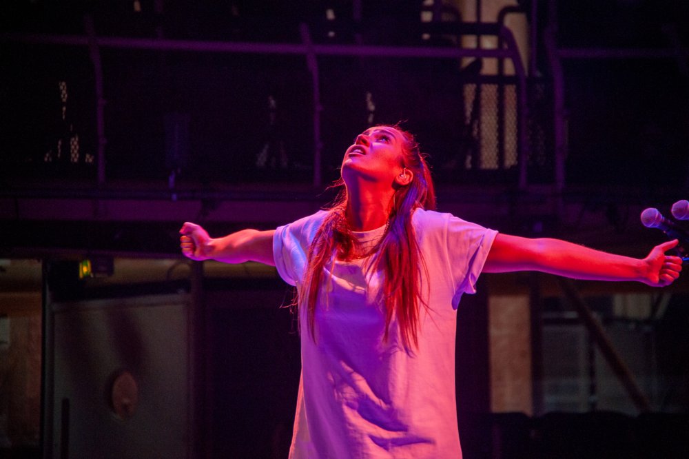 Are you a playwright based in the North West? 
Are you looking for feedback on a stage script?

The Script Submission Window allows us to discover new voices, stories and playwrights in the North West! 

Send your scripts here 👉rxtheat.re/ScriptW