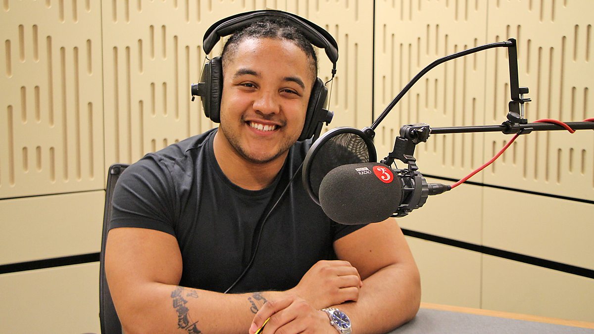 MenuhinSchool's tweet photo. Did you catch our Community Partnerships Coordinator, pianist @CarewKeelan, on @BBCInTune yesterday? Ahead of Good Friday, he joined to discuss J.S. Bach's Passion music. You can hear him from 21.20 https://t.co/vtnSE2t1NG #BBCintune #Easter #Bach https://t.co/XxKtjsqijY