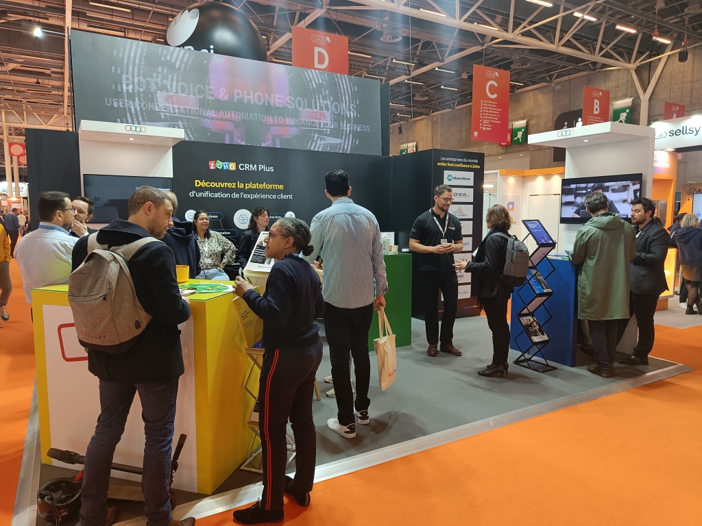 ZohoFrance's tweet photo. 3Ăšme et dernier jour sur le salon @strategiec !
@OS-Consultech est avec nous aujourd'hui pour discuter de vos projets @Zoho. Venez nous voir avant ce soir !
#Zoho #ZohoCRM #strategieclients2023 #strategiec https://t.co/ocgEPNjYwy