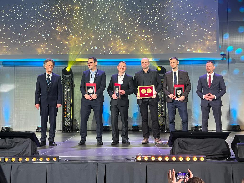 The new product iX3D-flexible measurement scope was awarded yesterday in Poland, exhibition for metalworking, robotics, NDT &amp; measurement technology, liquid processing endo-tech.pl
itcworld.com

#3dmeasurement #remotevisioninspection #videoscope #borescope