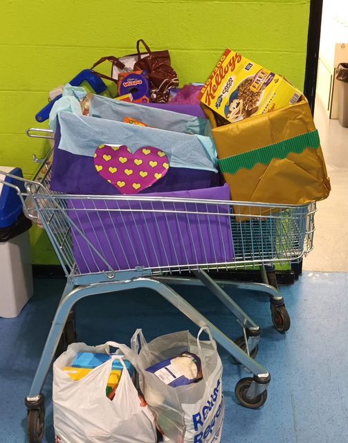 A huge thank you to pupils of <a href="/AllSaintsTraff/">All Saints Catholic</a>  All Saints Primary School who today donated over 2 shopping trolleys of food hampers!