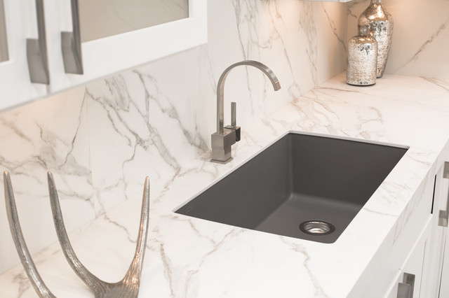 NeolithWorktops's tweet photo. Unlike other kitchen work surfaces, such as quartz and granite, Neolith's Sintered Stone Worktops for Commercial Projects are incredibly thin.
#neolith #neolithkitchenworktops #neolithworktops #neolithfabrication #neolithkitchenprojects #neolithkitchens 

 https://t.co/jWhp54Ol3j https://t.co/MuCQDlu3zX