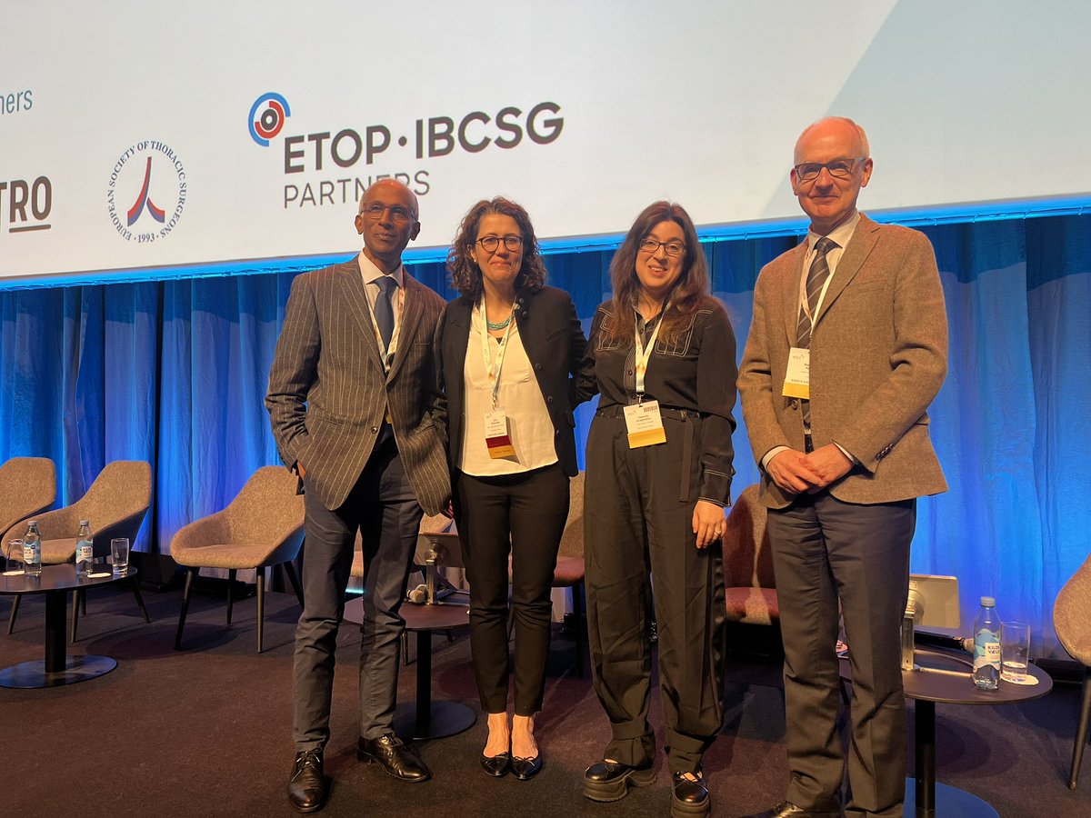 It was an honor to chair a fantastic Ed session on IO and targeted therapy resistance, testing and role of local therapy with this distinguished panel at #ELCC23 Thank you @ValsamoA @MP_3855 and Prof Senan!