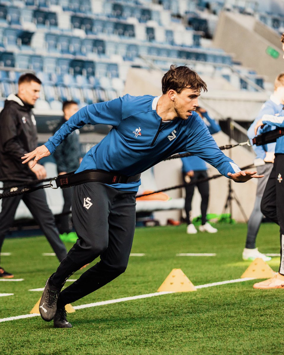 Sorti sur blessure ce week-end, Tristan Diaz sera absent des terrains jusqu’à la fin de la saison. 

Le club souhaite un prompt rétablissement à son joueur actuellement en prêt au <a href="/fcbavois/">FC Bavois</a>.

⬇️ Un message pour notre Lausannois?