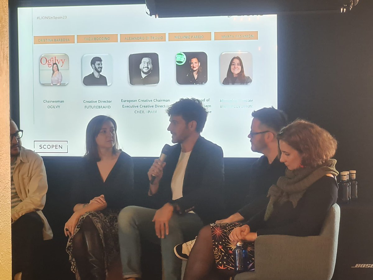 'The future is uncertain, but young people are fast learners' 

Facundo Boggino, Creative Director at <a href="/FutureBrandMAD/">FutureBrand Madrid</a>, 2023 #YoungLions Design sponsor, at today´s discussion on young #creative #talent

#LIONSinSpain23
