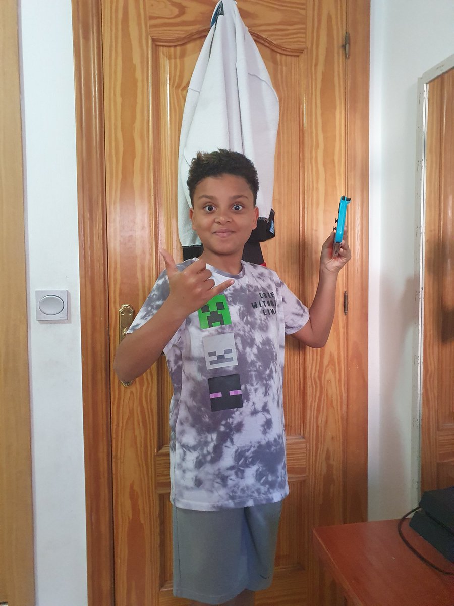 SoriaSoler's tweet photo. Que grande esta ya mi campeon tk mi vida 😘😉 https://t.co/2fiYIQlHKn