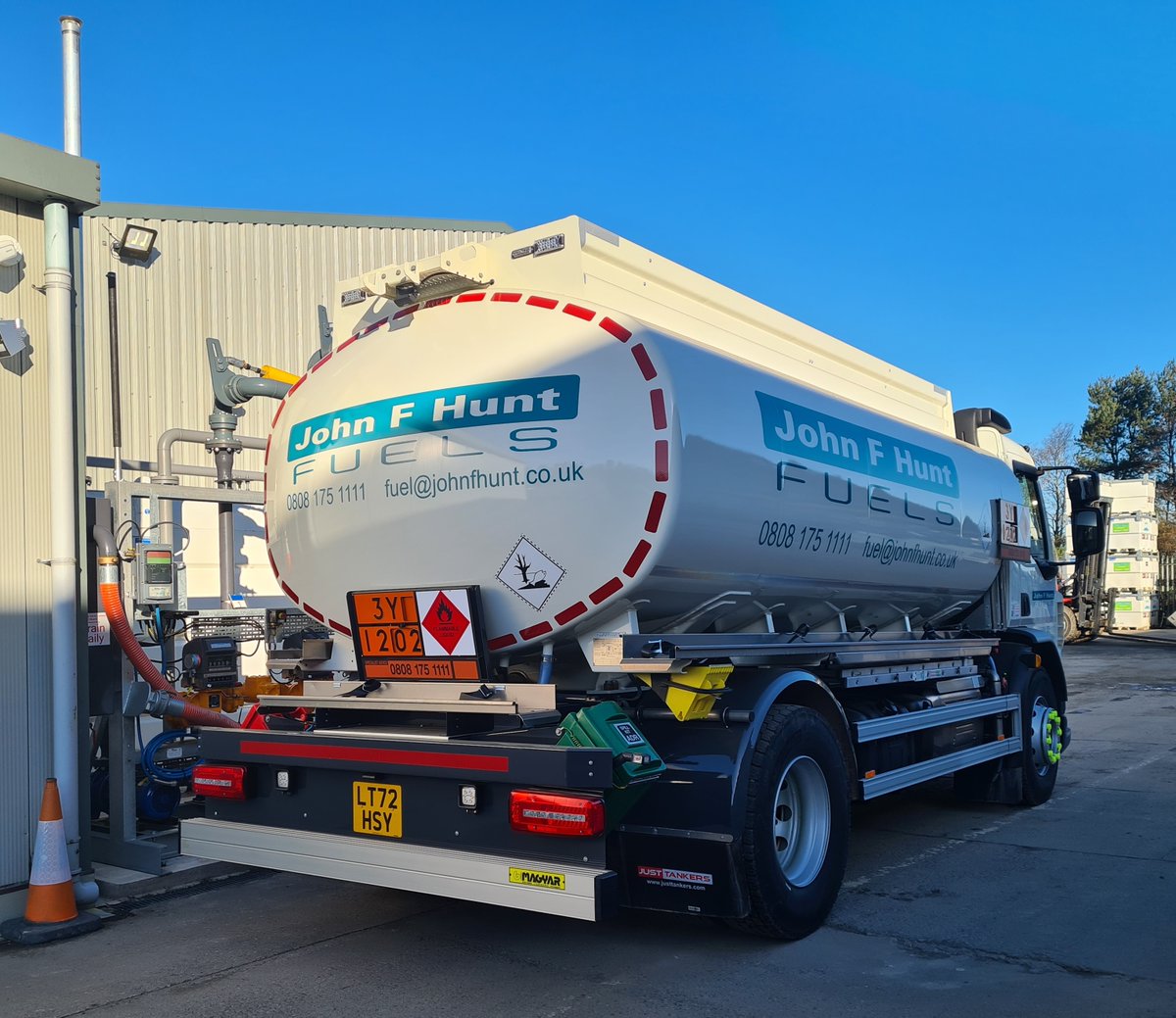 The latest additions to the John F Hunt Power &amp; John F Hunt Fuels fleet of vehicles, allowing us to deliver first class services to our clients across the UK!

Thank you to <a href="/ScaniaUK/">Scania UK</a> and Just Tankers for the first rate service as always 👌

#scaniatrucks #fueltankers #trucks