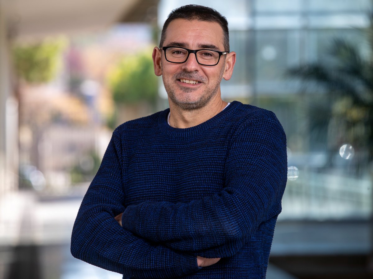 ICIQ (@iciqchem) on Twitter photo #ICIQNews
🔊Prof. Emilio Palomares has been awarded an #AdG from the <a href="/ERC_Research/">European Research Council (ERC)</a> to study the quantum coherence phenomena in the #Excited project.
👏 Join us in congratulating him and all <a href="/palomaresgroup/">Palomaresgroup</a> 🏆
#FrontierResearch
Find out more 👉 iciq.org/51869-2/ #ICIQNews
🔊Prof. Emilio Palomares has been awarded an #AdG from the <a href="/ERC_Research/">European Research Council (ERC)</a> to study the quantum coherence phenomena in the #Excited project.
👏 Join us in congratulating him and all <a href="/palomaresgroup/">Palomaresgroup</a> 🏆
#FrontierResearch
Find out more 👉 iciq.org/51869-2/