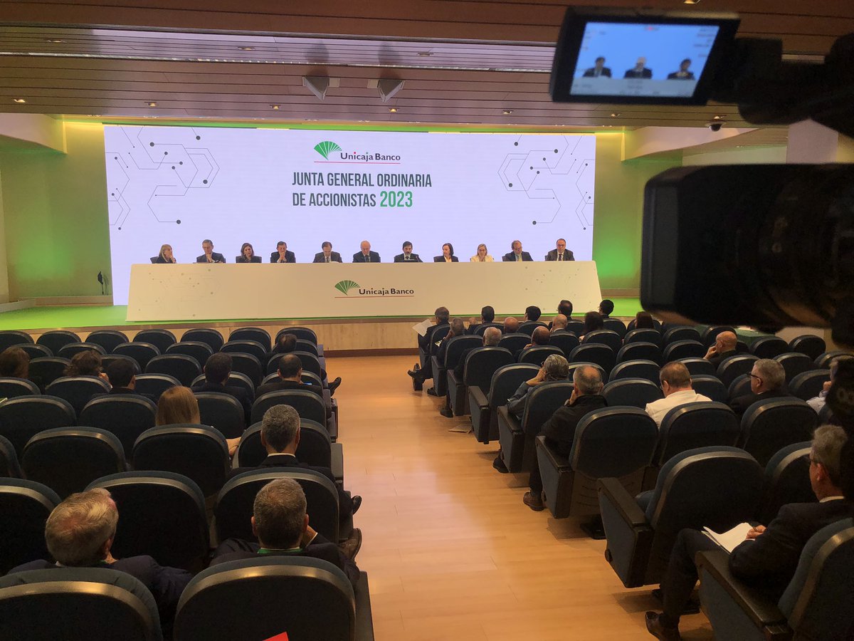 Enstream_Madrid's tweet photo. @Enstream_Madrid emitiendo en #streaming para Spinmedia, la “Junta General Ordinaria de Accionistas 2023” de UNICAJA BANCO. La realización se puede seguir en directo en la página web de #UnicajaBanco. https://t.co/AqZLZV97OG