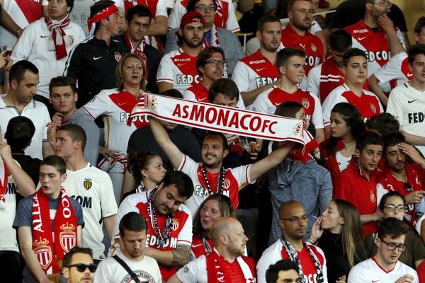 ActuL1_'s tweet photo. 🇫🇷 Top 🔟 des clubs les plus appréciés en France selon un sondage en 2022 :

🥇 RC Lens (57,1%)
🥈 RC Strasbourg (45,6%)
🥉 AS Monaco (33,4%)
4️⃣ FC Nantes (32,6%)
5️⃣ ASSE (29,6%)
6️⃣ Stade Rennais (26,6%)
7️⃣ OGC Nice (21,1%)
8️⃣ Clermont Foot (19,2%)
9️⃣ LOSC (17,6%)
🔟 Stade Brestois (16,3%)