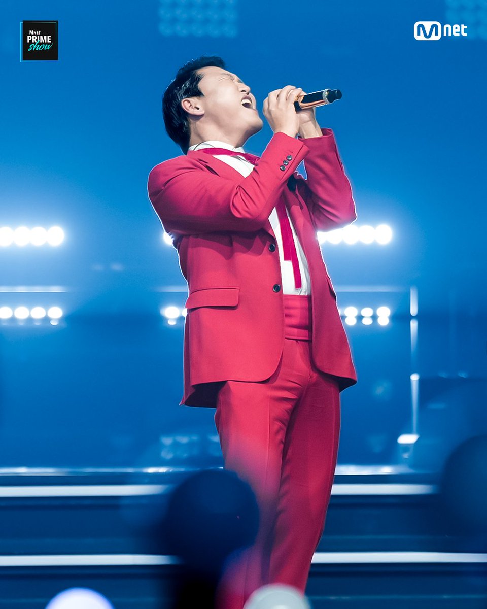 MnetKR's tweet photo. [#MnetPRIMESHOW/스테이지 포토] #싸이 ①
안방을 콘서트장으로 만들었던 Mnet PRIME SHOW 무대 사진 대공개!🎉

세상에 없던 조합, 세상에 없던 무대, 세상에 없던 이야기,
Mnet PRIME SHOW

#엠넷프라임쇼 #PRIMESHOW #프라임쇼 #PRIMEARTIST #프라임아티스트 #여자아이들 #GIDLE #PSY #Mnet #엠넷 https://t.co/5AFyihp3vw