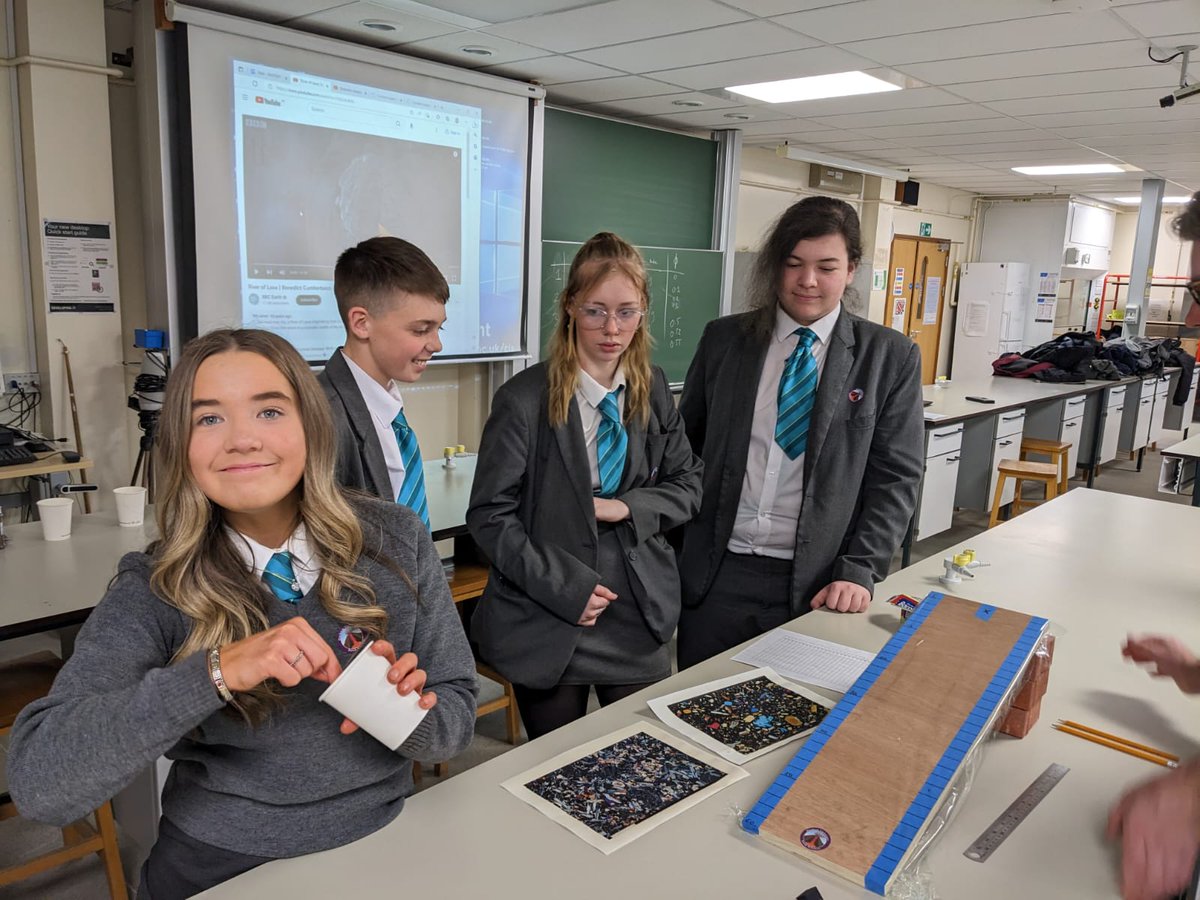 UTCSouthDurham's tweet photo. Students at @durham_uni science festival on Tuesday! Notice who's wind turbine scored the highest ๐
#ThinkUTC #UTCSD #careerandlifeready https://t.co/UFIPzd7lT9