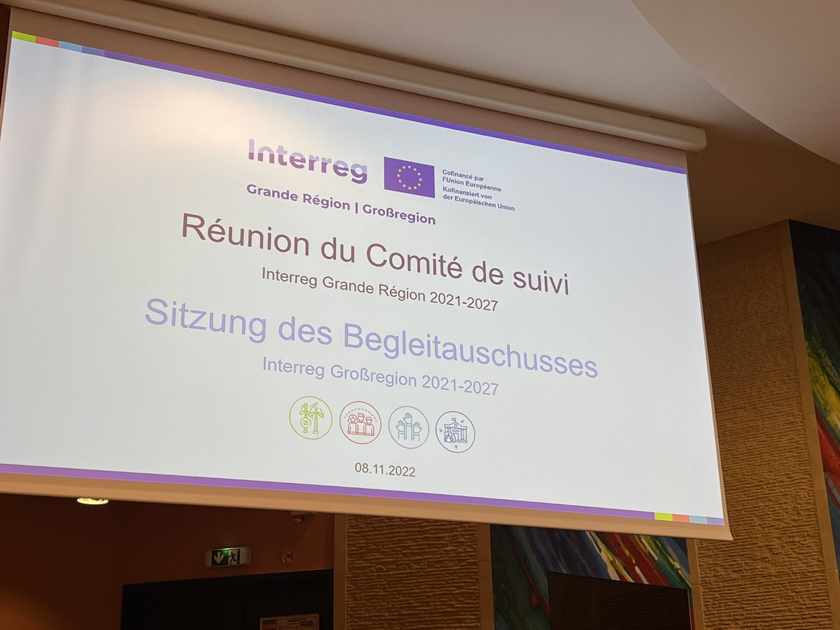FrauD_aus_MZ's tweet photo. Begleitausschuss @InterregGR bei der @regiongrandest in @MairiedeMetz. #Interreg #InterregLife #transfrontalier #grenzüberschreitend #MonitoringCommittee #cooperartion @RegioInterreg @INTERREGTweets @ADD_rlp @MWVLW_RLP https://t.co/Lu1e6XK8R8