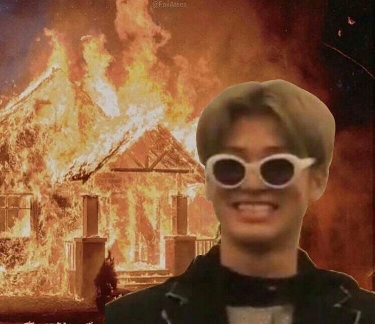 смеюсь 

у кеку теперь есть 8 пиратов-анархистов и 10 детей гоблинов