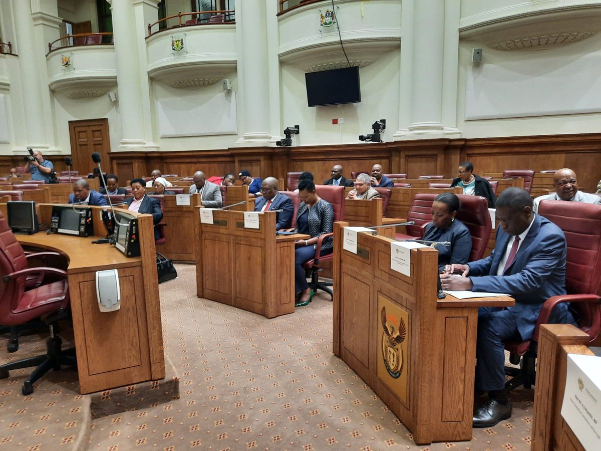 DpmeOfficial's tweet photo. Minister Maropene Ramokgopa attends the second day of the National Council of Provinces Three-Sphere Planning Session alongside the Deputy President, Honorable @PaulMashatile and several premiers and provincial leaders. @rubzela @GovernmentZA @PresidencyZA
#MakeSAGreat 🇿🇦 https://t.co/7l5CcGI7KG