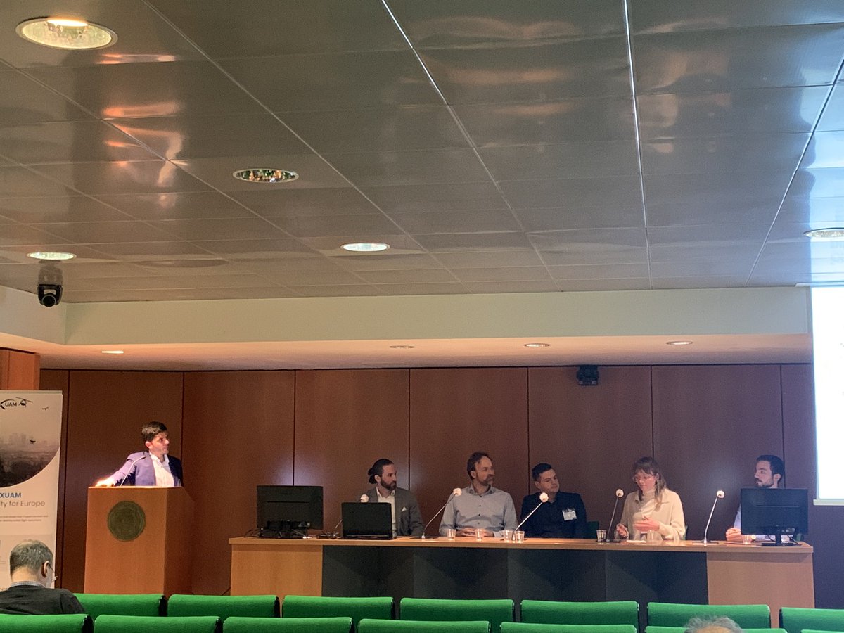 CORUS-XUAM final workshop in #Bari presenting results from all the trials conducted &amp; #SESAR3JU consolidated #Uspace #ConOps that is critical for advancing services &amp; solutions needed for the safe &amp; secure integration of #drones in EUairspace🦾💡🙌🇪🇺

▶️ lnkd.in/gHBT_eU2