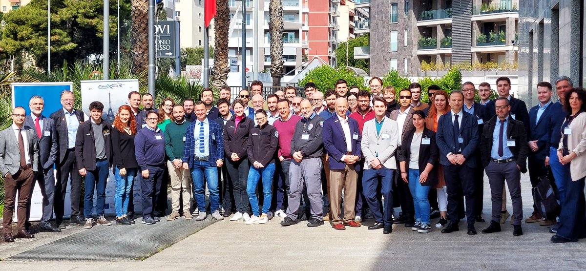 CORUS five tweet media