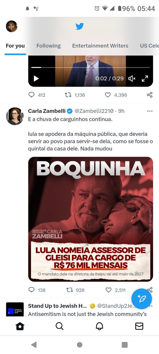 A mentirosa compulsiva voltou as redes sociais e as pessoas preocupadas com hetero que sofreu homofobia. Esse é o Brasil de gente alienada pqp...