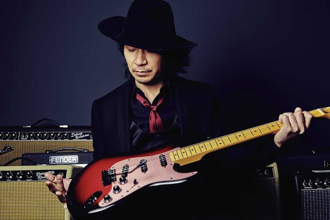 karaben0141's tweet photo. #自分にとっての3大ギタリストをあげる

Ken
滝善充
SYU https://t.co/BN67wnu9Zm
