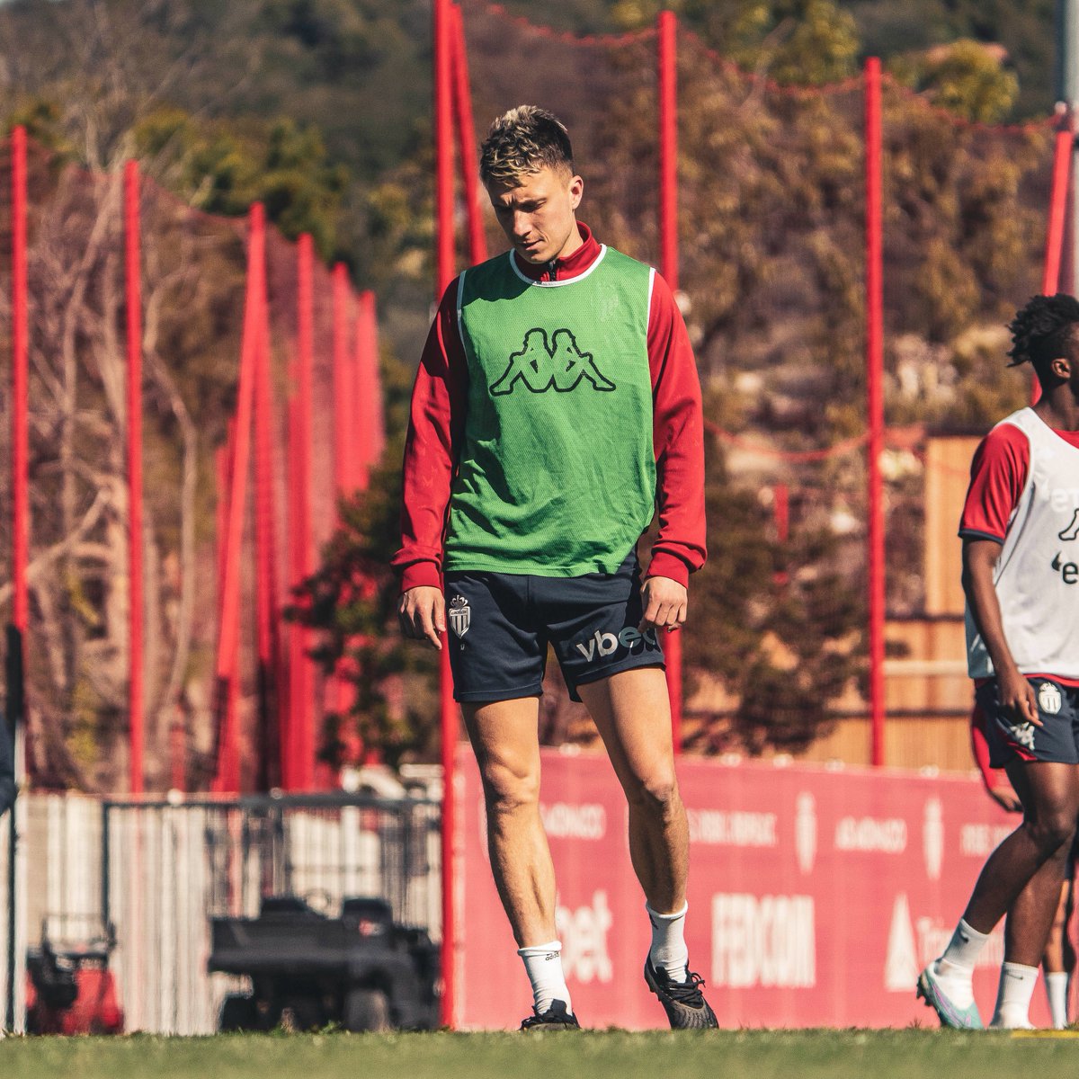 AS_Monaco's tweet photo. La réception du @RCSA dans le viseur 👀

‣ #ASMRCSA https://t.co/7XVzxM1EQb