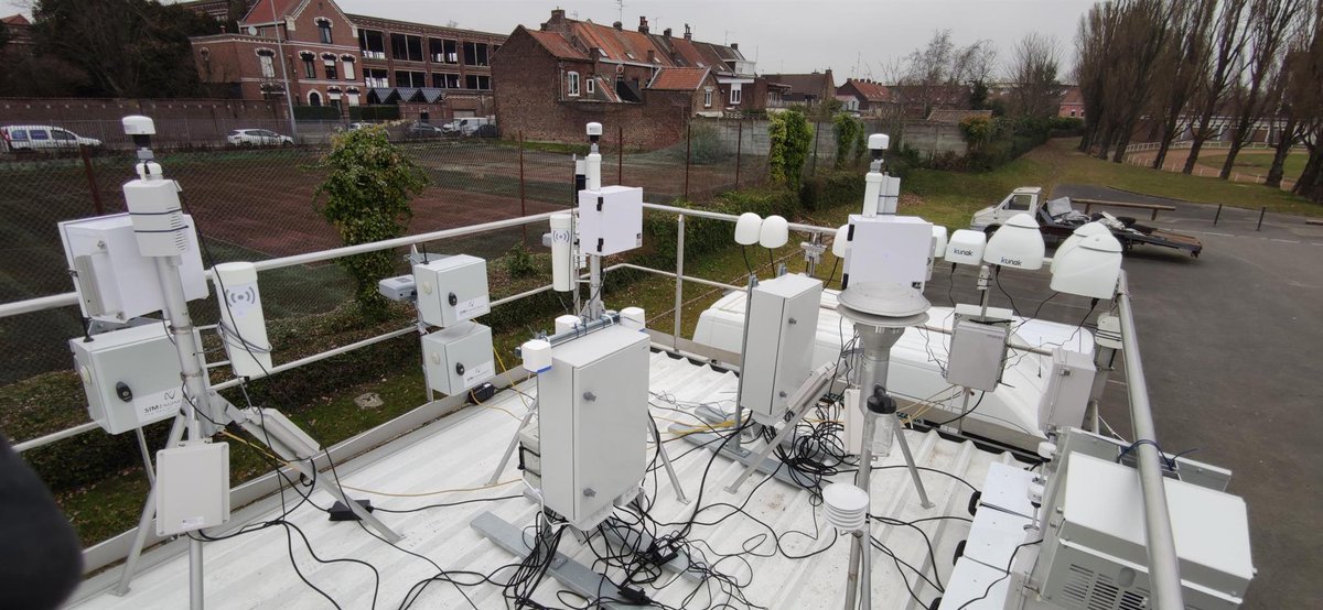 Airparif's tweet image. [#MicrosensorChallenge]
1/2. The evaluation campaign for the 2023 Microsensors Challenge has officially started! 51 #airquality #microsensors will be evaluated under real conditions of use, simultaneously in #Bangkok, #Paris, and #Lille.