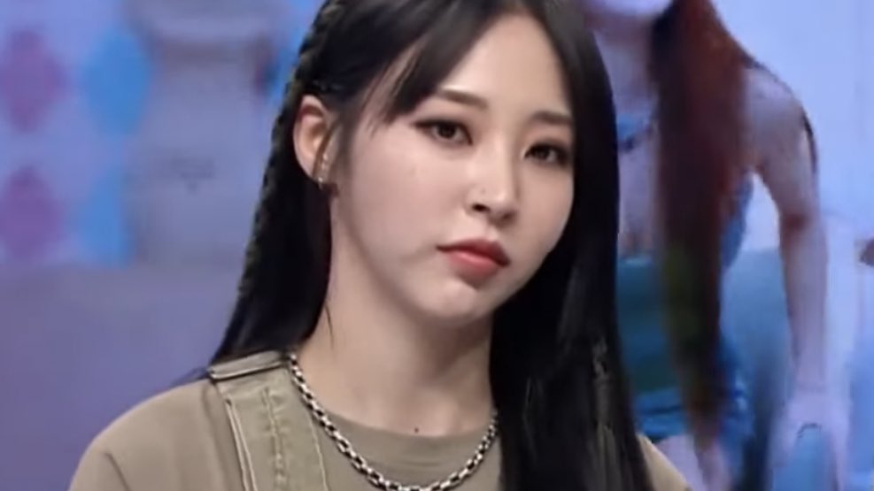 MBYLOOKS's tweet photo. MAMAMOO+ debut interview 🫶

#MOONBYUL #문별 #MAMAMOOplus https://t.co/bjtf24nvSB