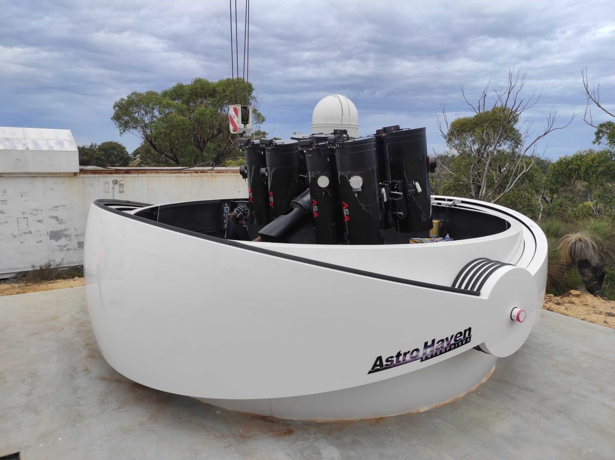 GOTO Observatory (@gotoobservatory) on Twitter photo Dome 1 is fully populated with telescopes - when the cameras are installed we'll have a 45 square degree field of view - that's about 210 full moons! Dome 1 is fully populated with telescopes - when the cameras are installed we'll have a 45 square degree field of view - that's about 210 full moons!