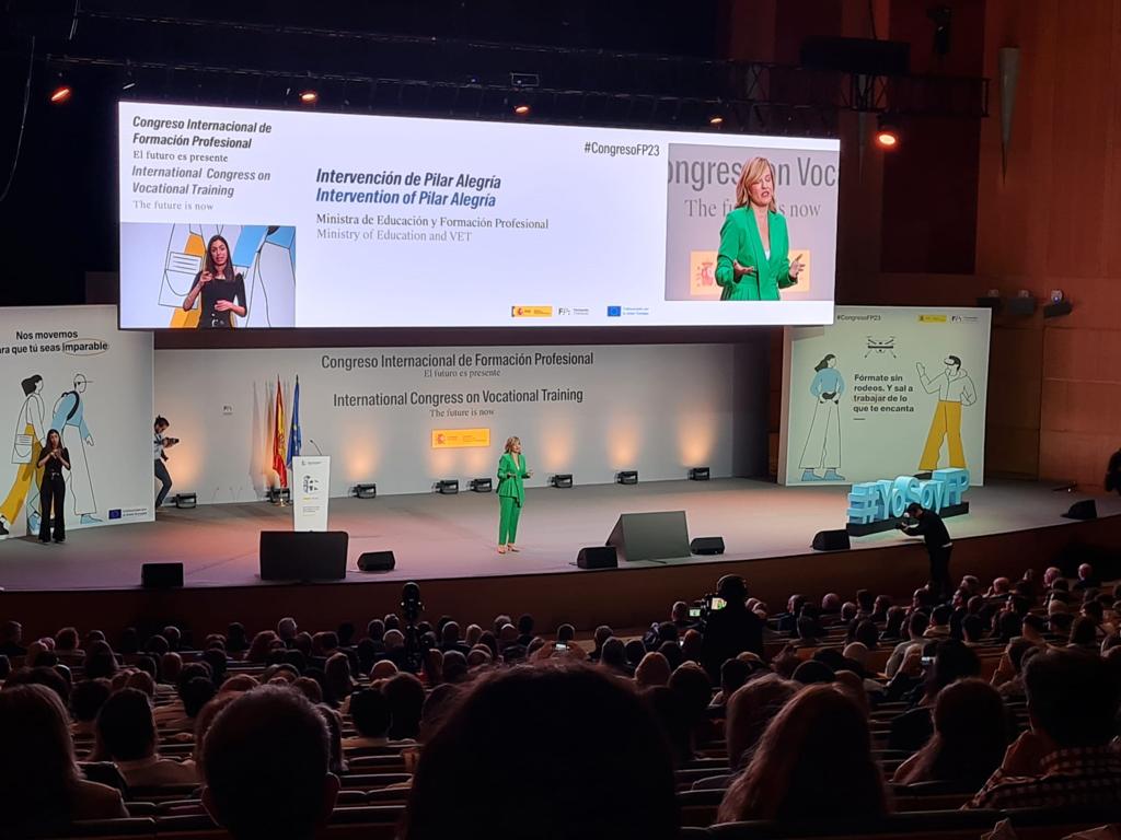 CecapFormacion's tweet image. CECAP asiste al Congreso Internacional de #FP, “El futuro es presente”, organizado por el #MEFP cuya inauguración ha sido a cargo de la Ministra de Educación y Formación Profesional, Dª. Pilar Alegría.
#CongresoFP23 @educaciongob