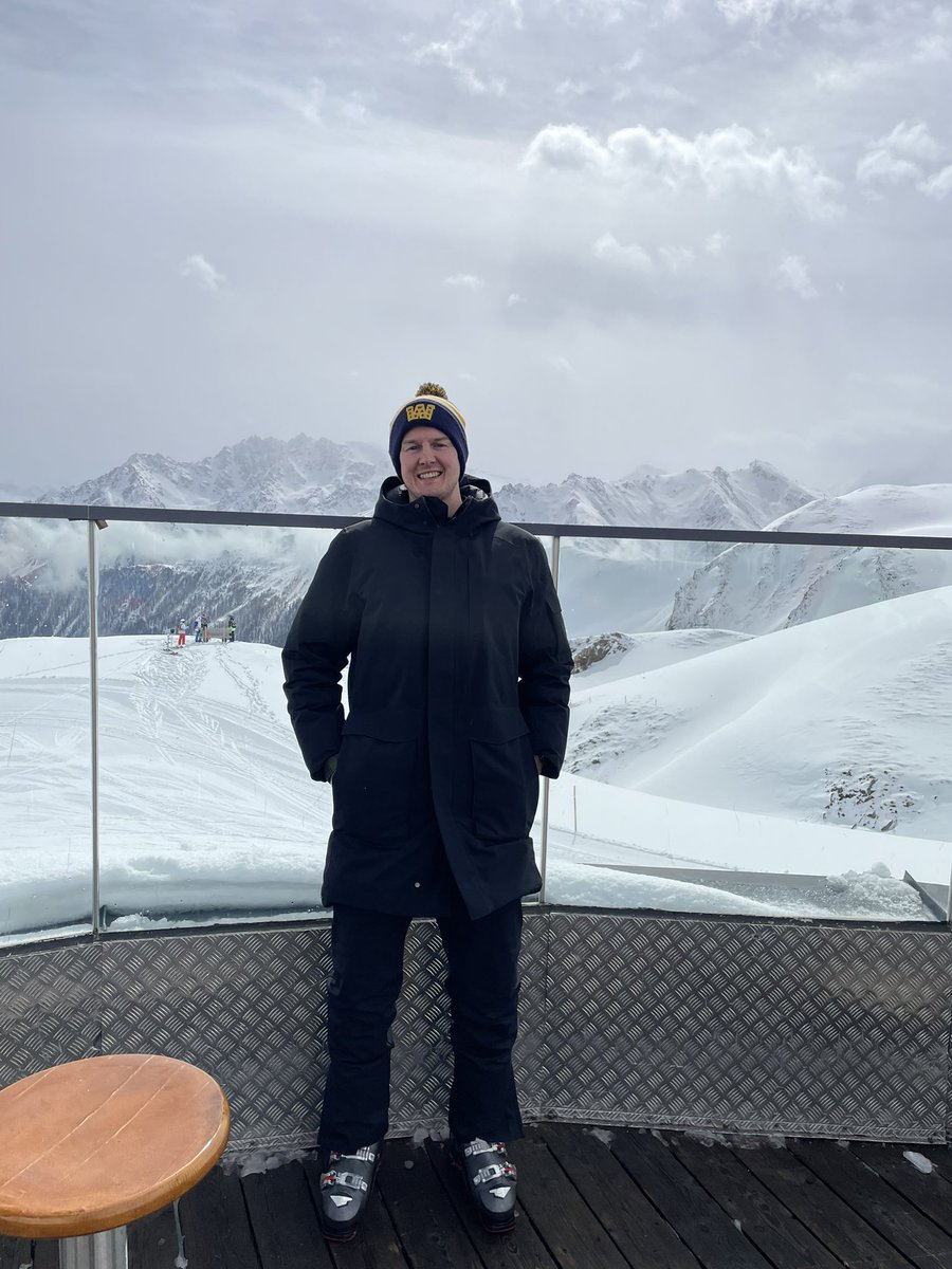 clarkage71's tweet photo. Greetings from Ischgl. @lausitz_fuechse fur immer!!! https://t.co/TMXaMN88gC