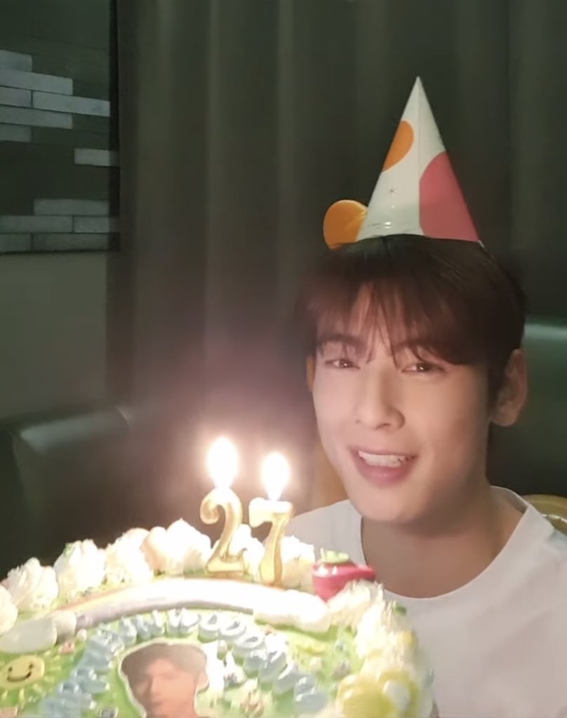 lovenunubear's tweet photo. Cutest Birthday Boy! Happy Birthday Eunwoo! Love you so much! 🥹🥳💜🫶🎂🎉💯

HAPPY BIRTHDAY CHAEUNWOO
#은우의_모든날이_찬란한_봄이길 
#HAPPY27th_CHAEUNWOO 
#차은우 #CHAEUNWOO https://t.co/sTjGNqu3nY
