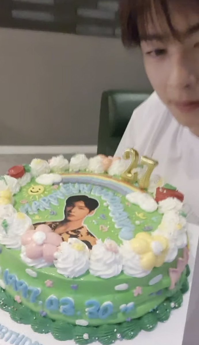 lovenunubear's tweet photo. Cutest Birthday Boy! Happy Birthday Eunwoo! Love you so much! 🥹🥳💜🫶🎂🎉💯

HAPPY BIRTHDAY CHAEUNWOO
#은우의_모든날이_찬란한_봄이길 
#HAPPY27th_CHAEUNWOO 
#차은우 #CHAEUNWOO https://t.co/sTjGNqu3nY