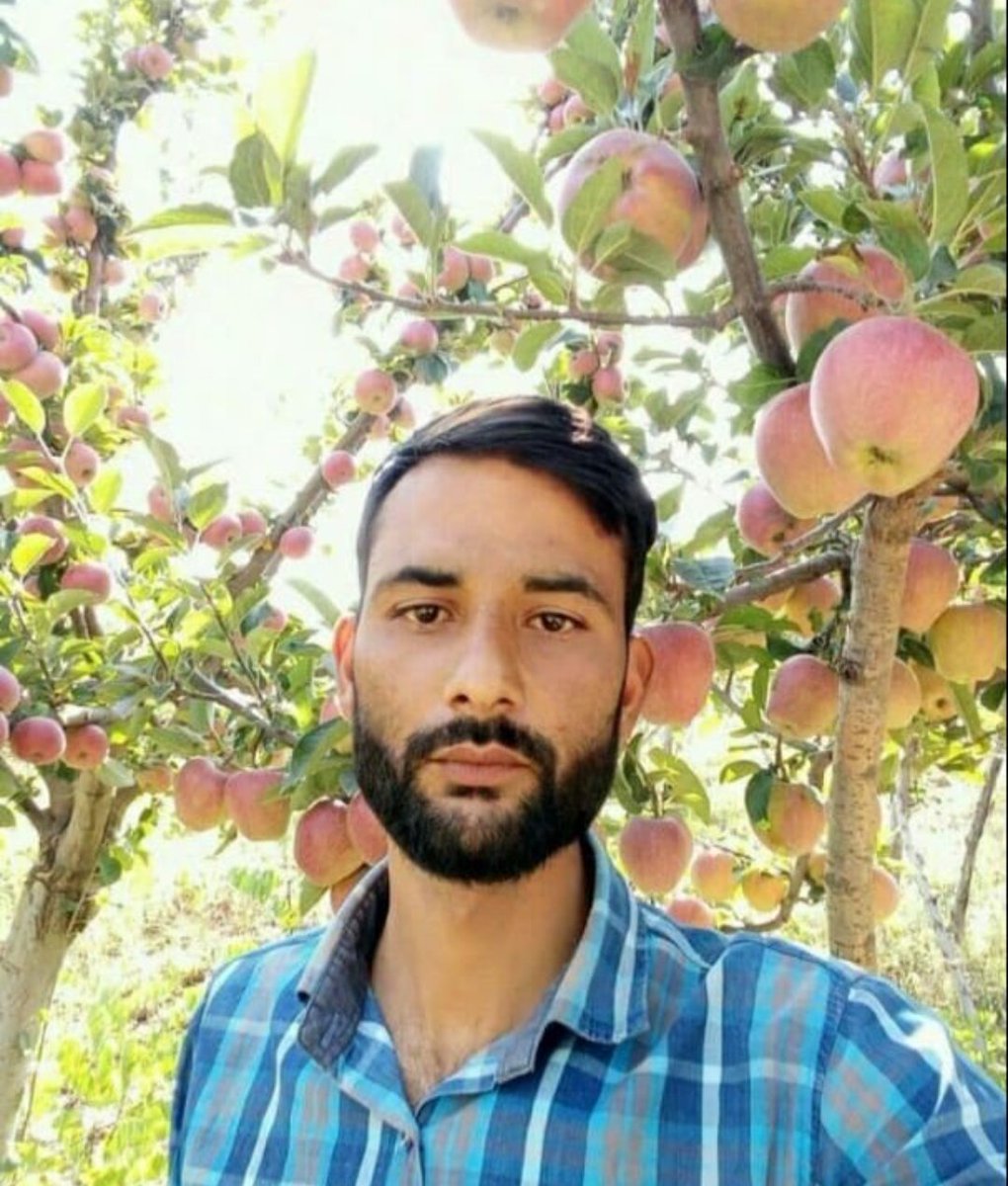SyedSUHAIBM's tweet photo. The stony-hearted person who killed his own mother at dangerpora Sopore.
#dangerpora #Sopore #killedmother https://t.co/Ma5sSi8Fvq