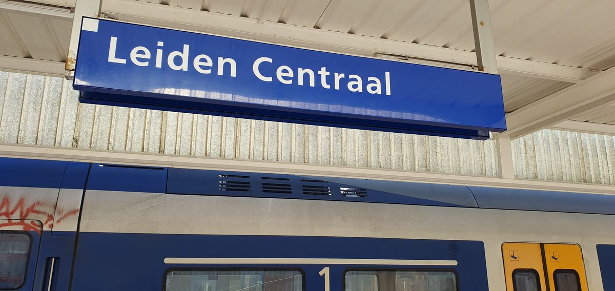 230 inschrijvingen voor <a href="/Biodiversity_XL/">BiodiversityXL</a> community event bij <a href="/museumnaturalis/">Naturalis Biodiversity Center</a> vandaag. #zinin