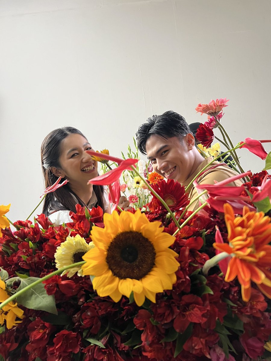 You are obligated to reply twenty times along with the tag!

KAOMIAH ROYALTY DATE