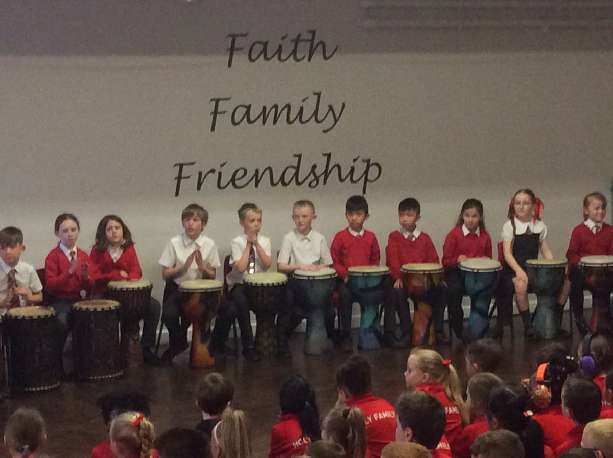 HFyear4's tweet photo. What a performance Year 4! https://t.co/HUghbFcOXO