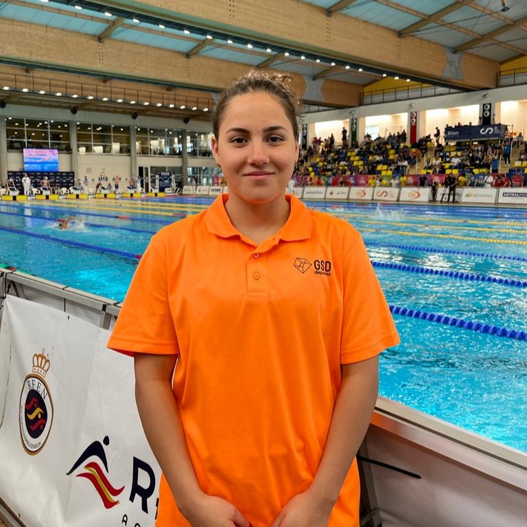GSDcdeportivo's tweet photo. ¡MARÍA RAMOS NAJJI logra la MEJOR MARCA NACIONAL de 17 años en la prueba 50 Braza, marca mínima para participar en el CTO. DEL MUNDO JUNIOR y mínima para el CTO. DE EUROPA JUNIOR, y se proclama CAMPEONA DE ESPAÑA ABSOLUTA y JUNIOR en el Cto. de España Open! ¡ENHORABUENA! https://t.co/6k6lNmY0HG