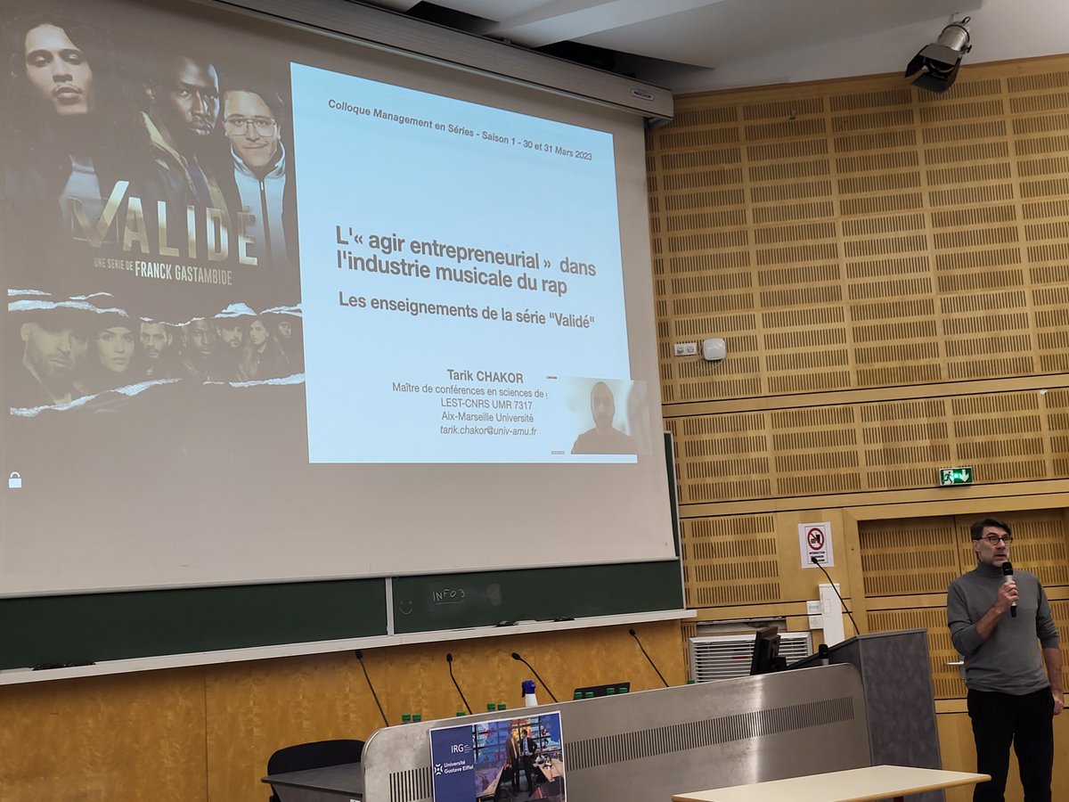 Management en Séries (@mgt_en_series) on Twitter photo Entrepreneuriat et séries TV : Joan le Goff introduit la présentation de <a href="/tarik_chakor/">Tarik Chakor</a> @LEST_UMR7317 qui abordera la notion "d'agir entrepreneurial" dans l'industrie musicale avec la série "Validé" Entrepreneuriat et séries TV : Joan le Goff introduit la présentation de <a href="/tarik_chakor/">Tarik Chakor</a> @LEST_UMR7317 qui abordera la notion "d'agir entrepreneurial" dans l'industrie musicale avec la série "Validé"