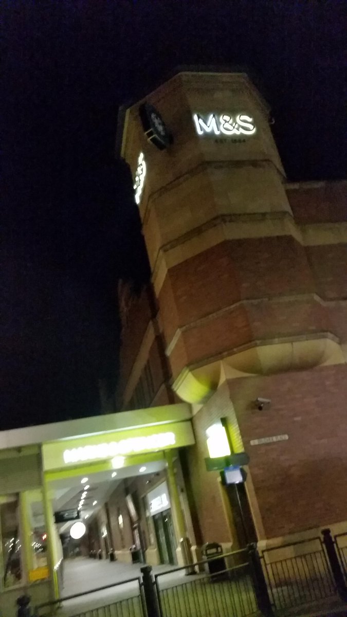blaze_signs's tweet photo. This #ThrowbackThursday, we're turning back the time to 2015, when we had the privalige to provide the signage for Marks &amp; Spencer in Newcastle-upon-Tyne!
.
#marketing #signs #signage #design #retaildesign #illumination #retail #supermarket #marksandspencer https://t.co/1z9VjiHvsn