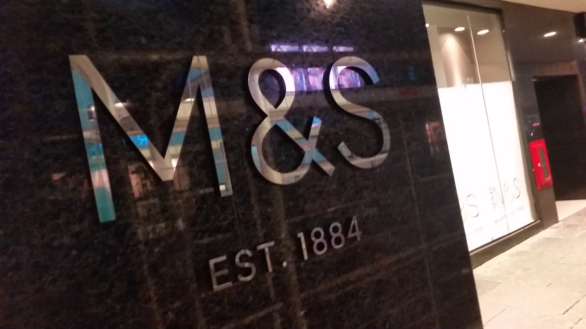 blaze_signs's tweet photo. This #ThrowbackThursday, we're turning back the time to 2015, when we had the privalige to provide the signage for Marks &amp; Spencer in Newcastle-upon-Tyne!
.
#marketing #signs #signage #design #retaildesign #illumination #retail #supermarket #marksandspencer https://t.co/1z9VjiHvsn