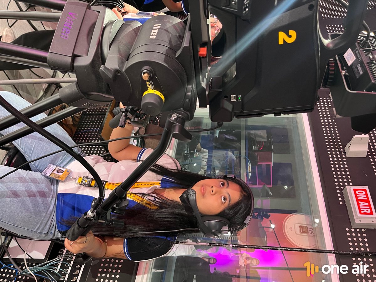 WeAreONEAIR's tweet photo. Here are some sneak peeks of what's happening behind the scenes! ✨
#OneWithONEAIR
#OnAirWithONEAIR
2/2 https://t.co/94xTmIhkVx